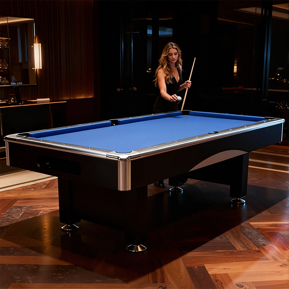 8Ft billiard table,Velvet tablecloth,with accessories