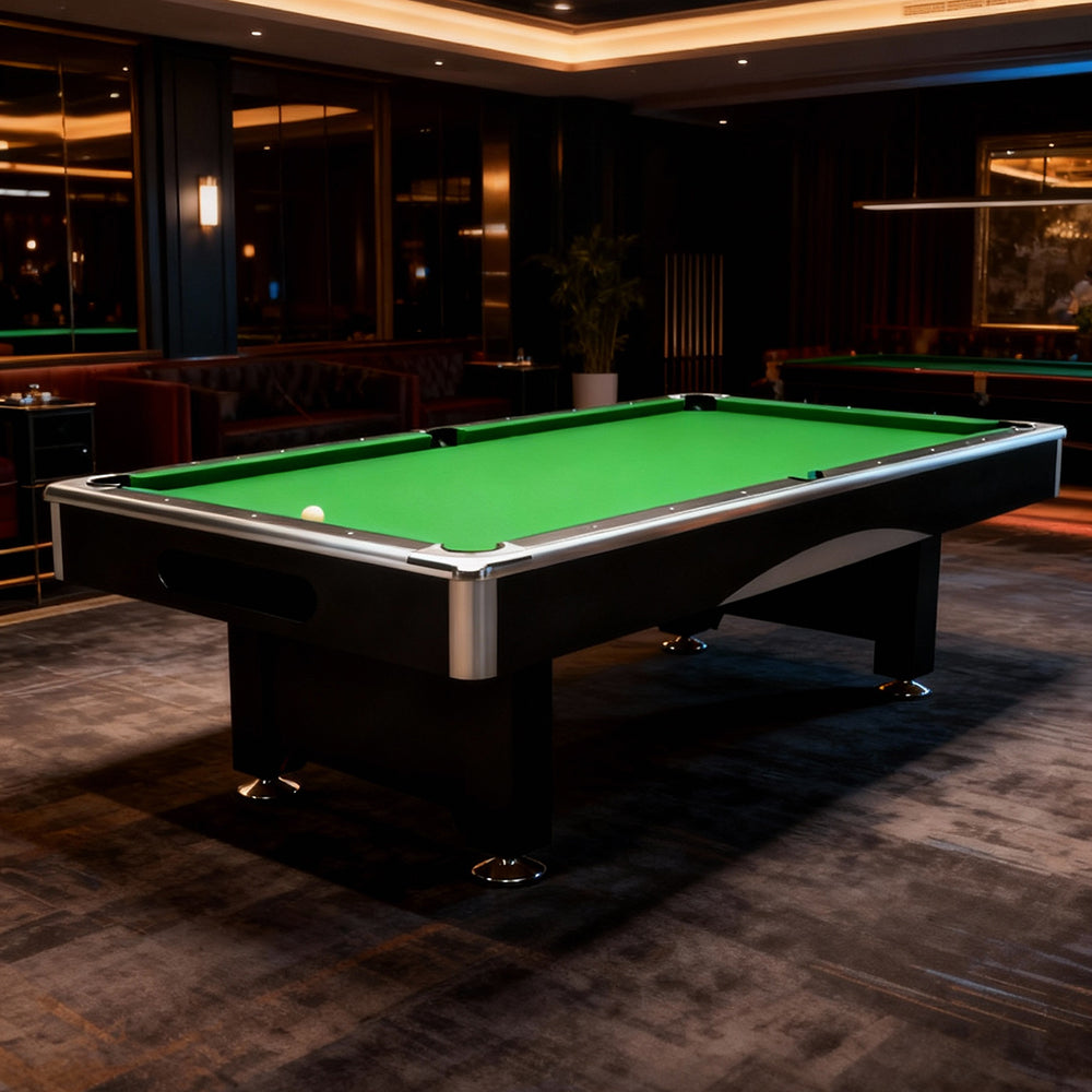 8Ft billiard table,Velvet tablecloth,with accessories