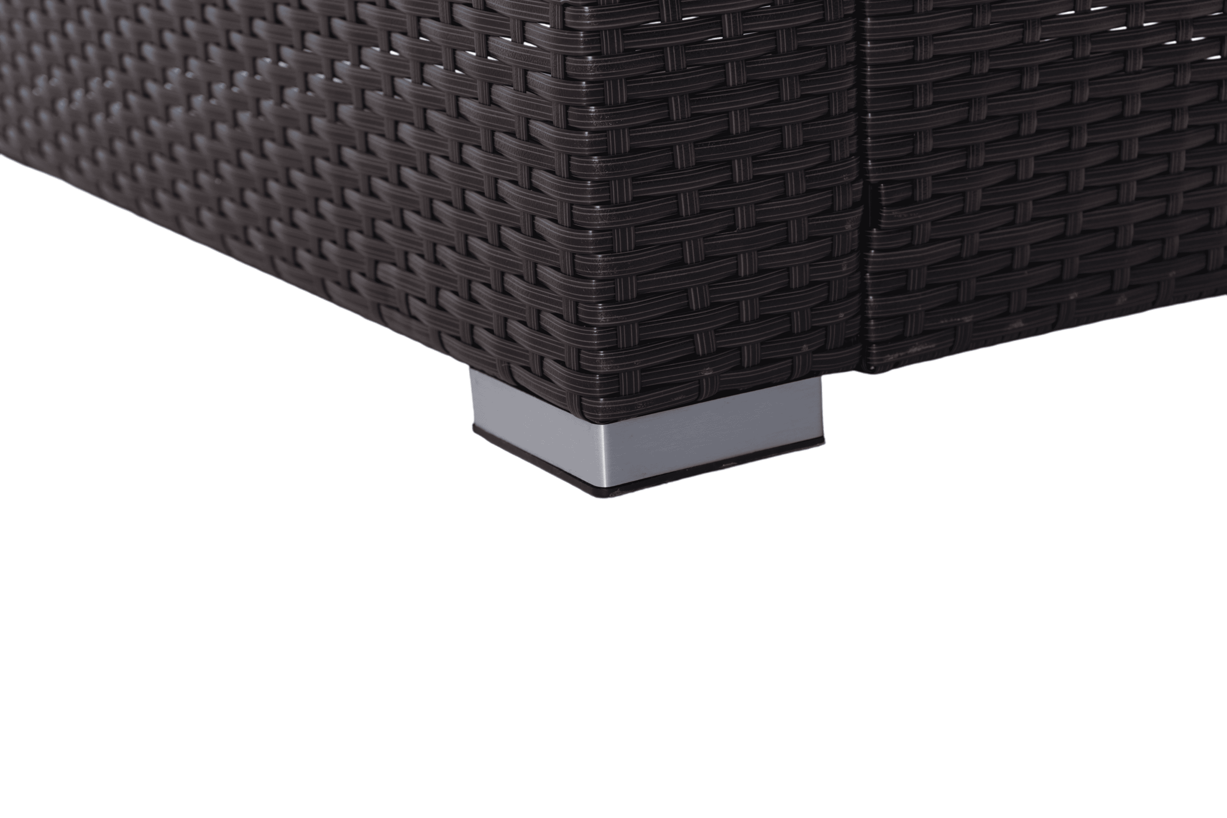Aluminum Frame Weather-Resistant Outdoor Woven Rattan Armchair