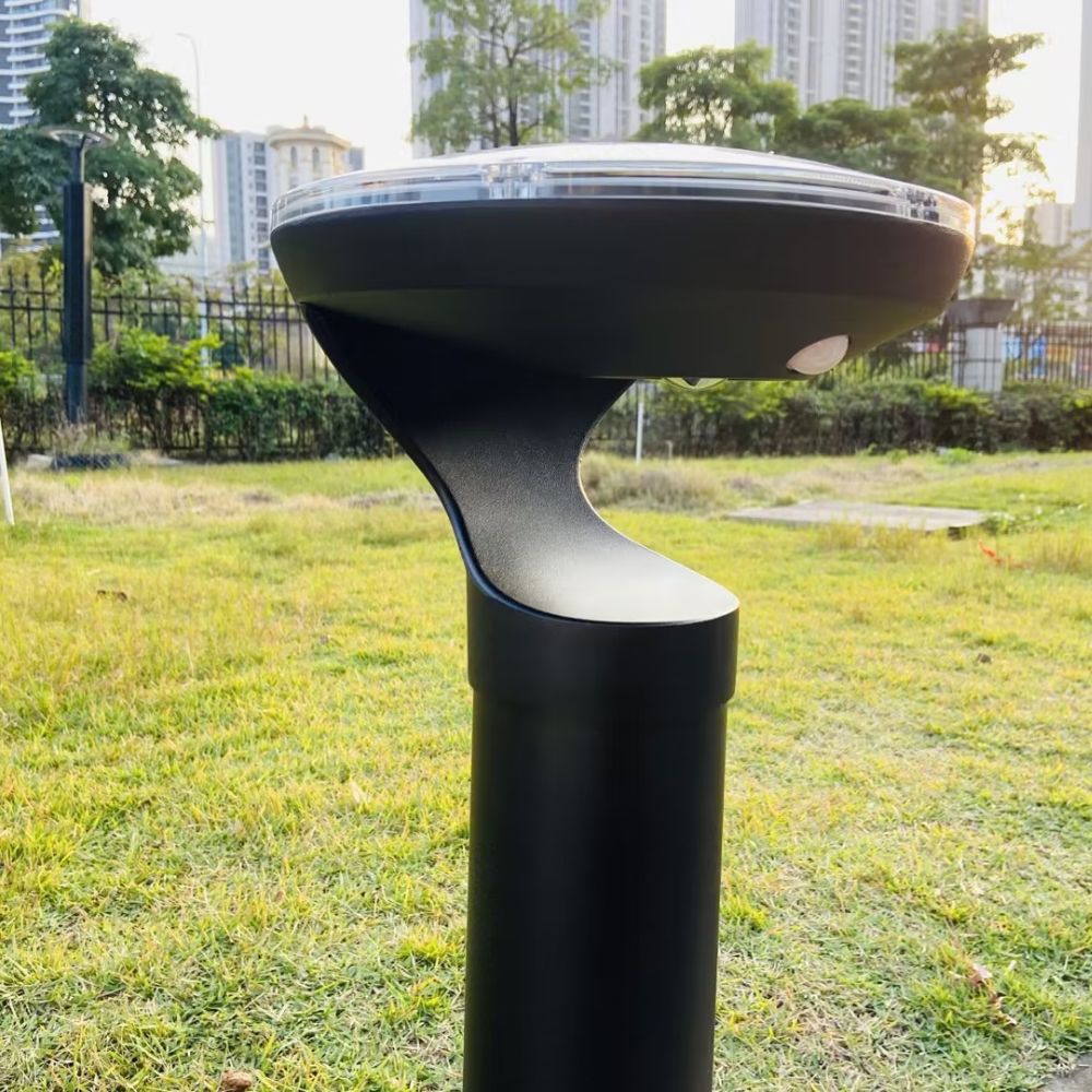 Solar Bollard Light – Strong and Bright