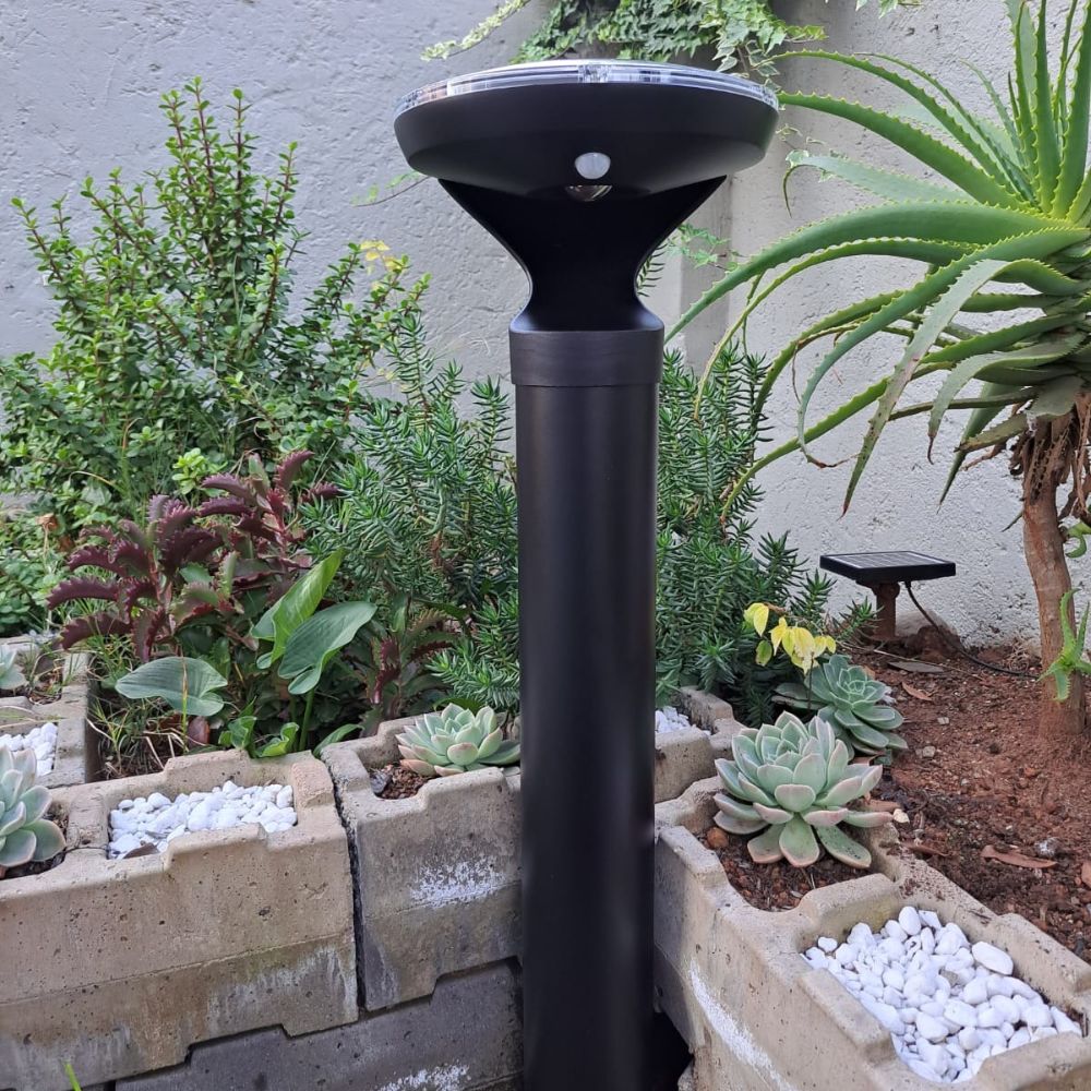 Solar Bollard Light – Strong and Bright