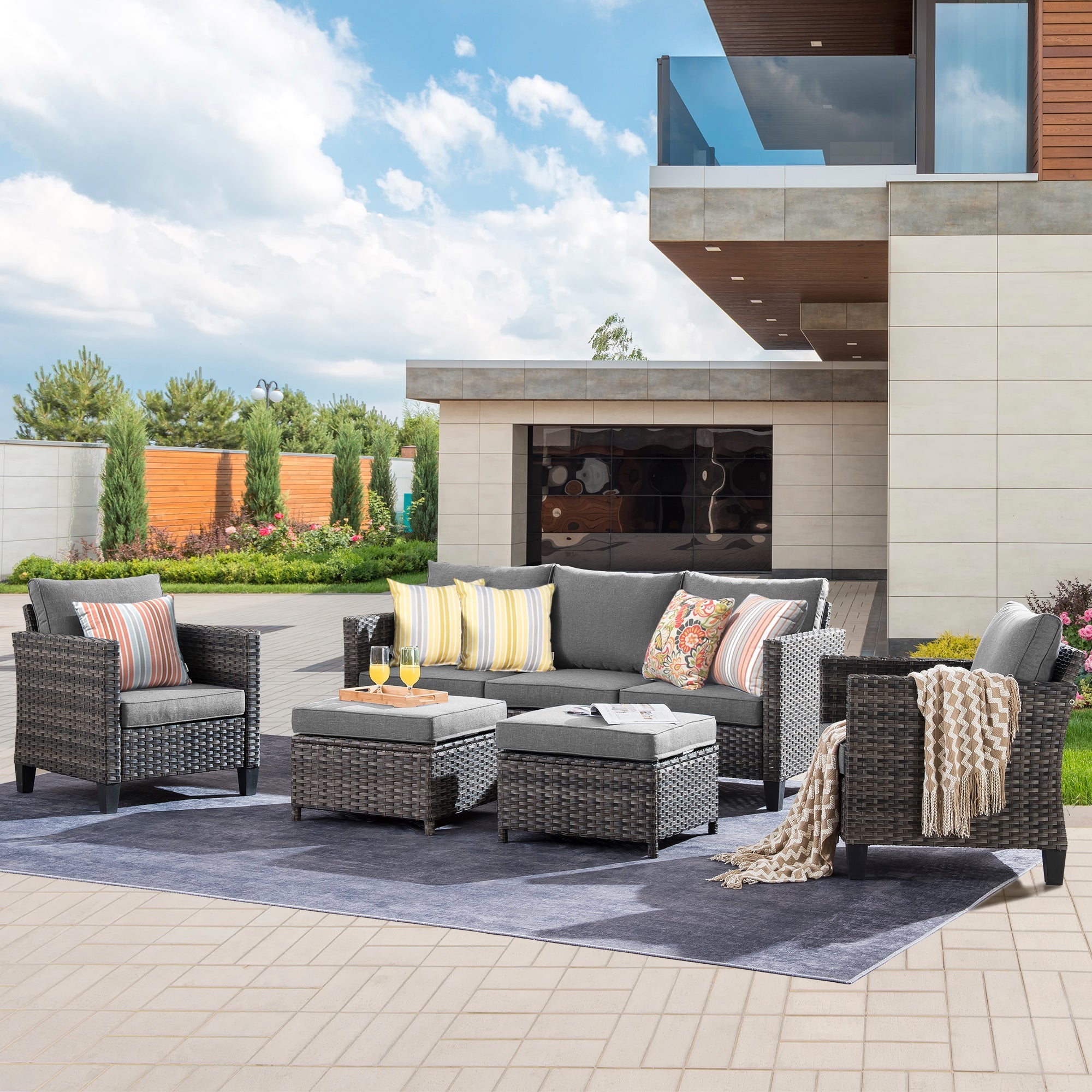 Outdoor Patio Conversation Set New Vultros 5-Piece High Back Sofa Set with Cushions