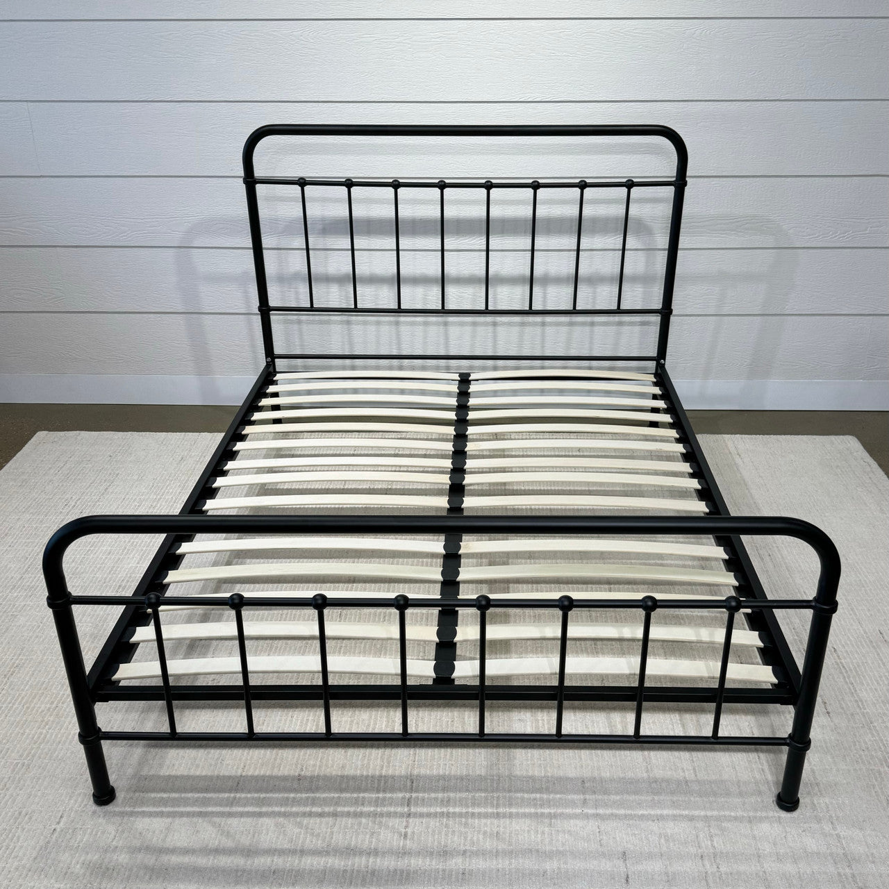 Emerald Bed - Black Emerald