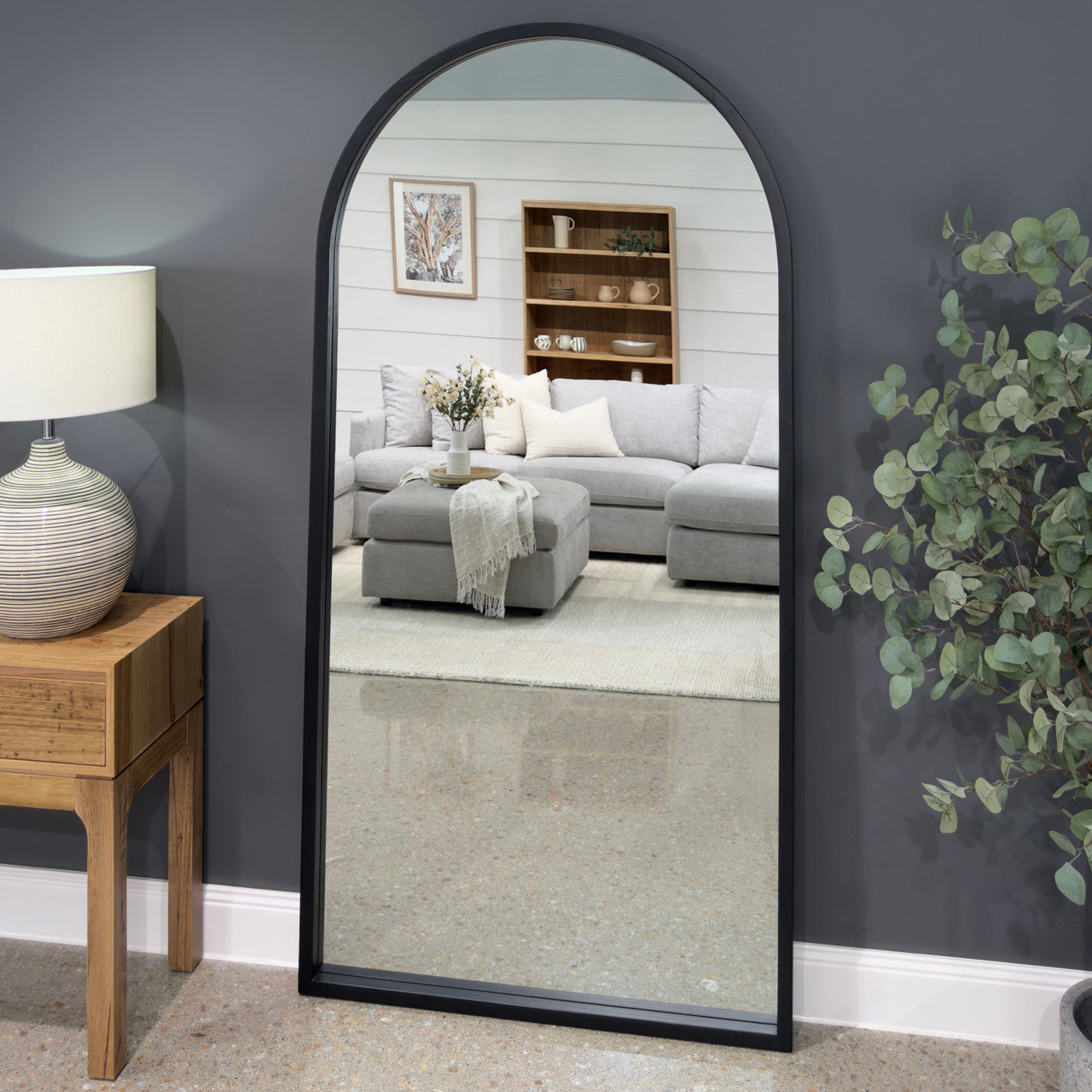 Sophia Arched Mirror - Large Matte Black