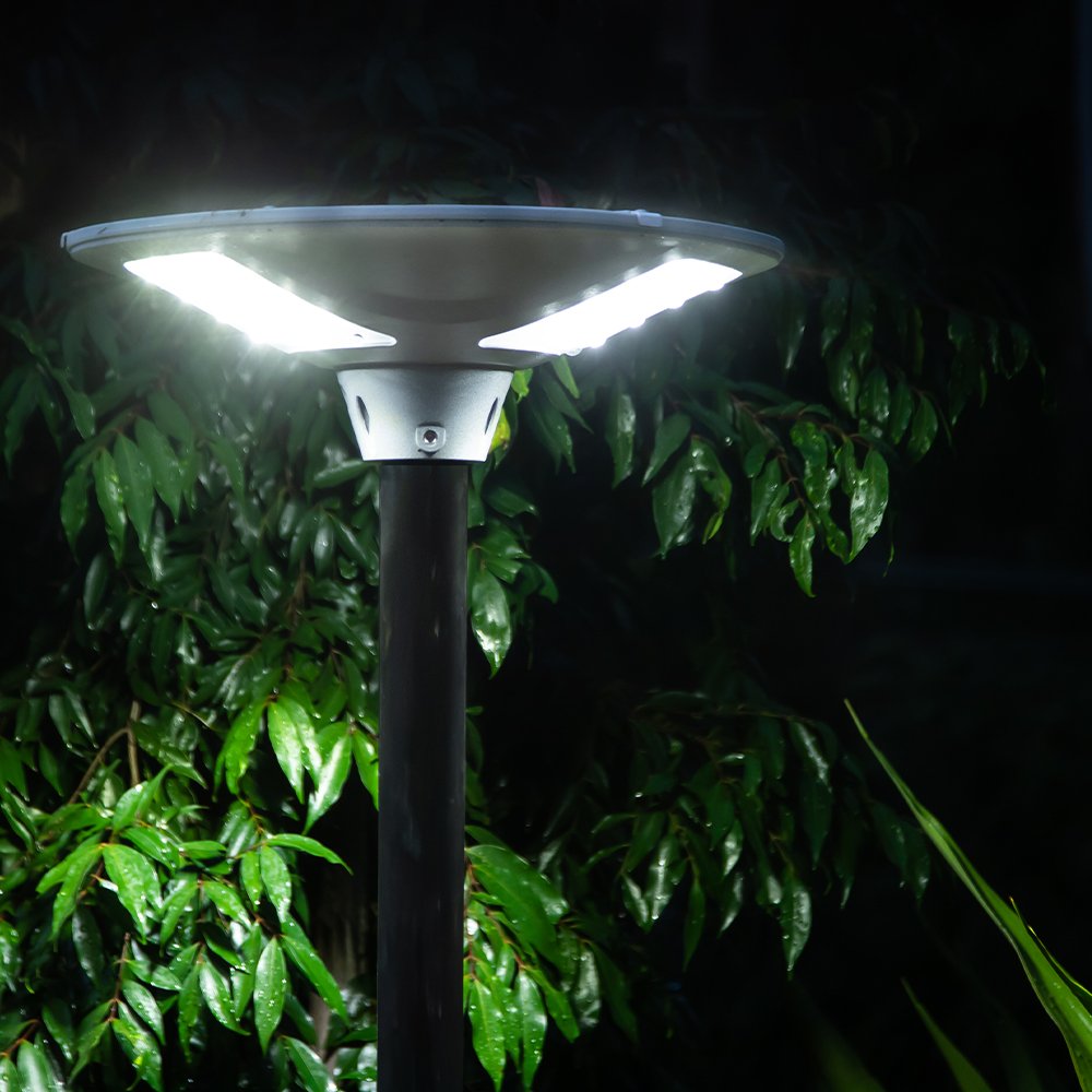 Solar Garden Landscape Light – 360 Degree Lighting Coverage