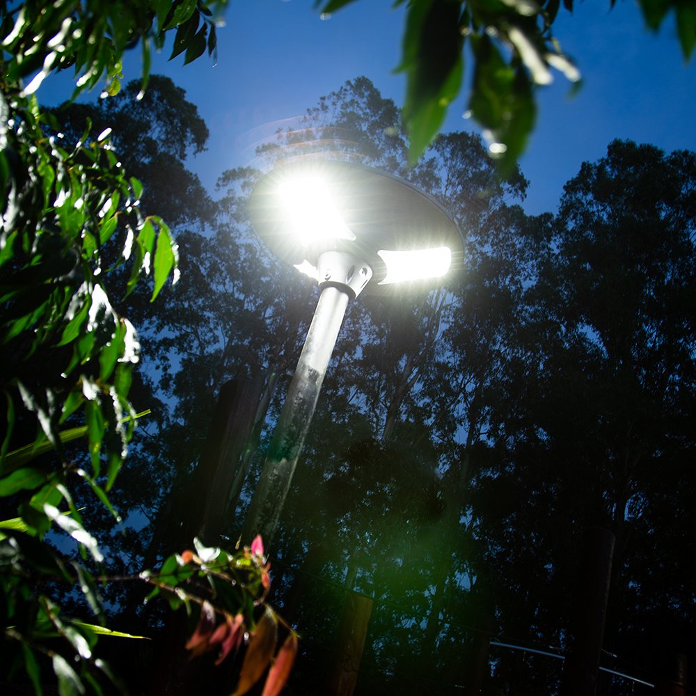 Solar Garden Landscape Light – 360 Degree Lighting Coverage